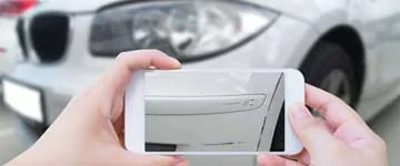 Autoschaden mit dem Smartphone fotografieren
